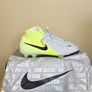 Nike Phantom Luna 2 Elite FG Mad Voltage Pack Soccer Cleats FJ2572-003 Men's 7.5